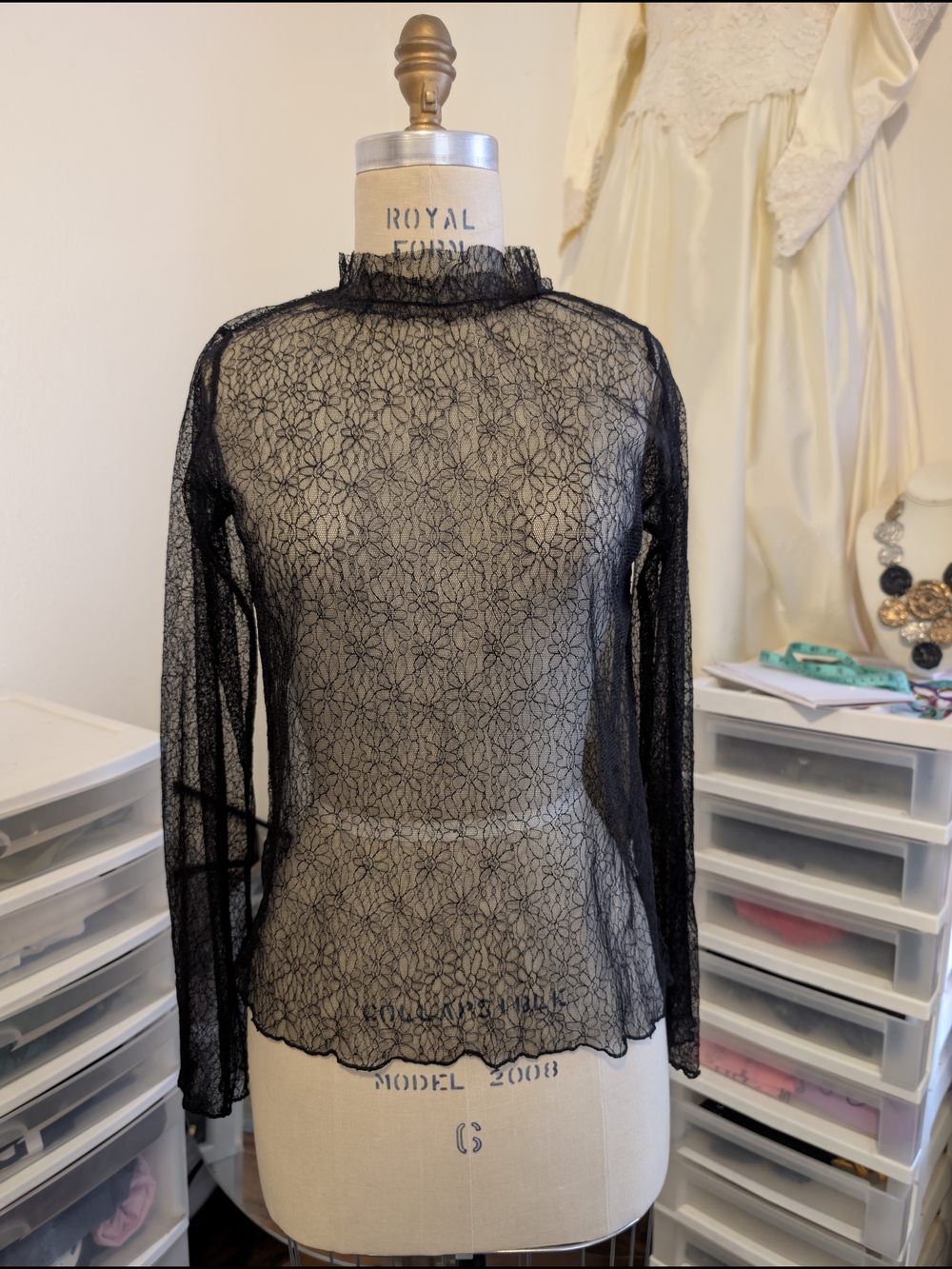 OAK + FORT Black Floral Sheer Lace Long-Sleeve Top